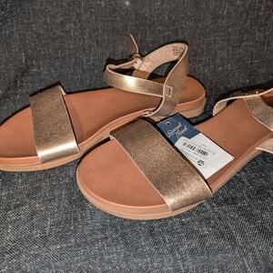 Universal Thread Metallic Rose Gold Ankle-Strap Sandals Woman's Size 10W
